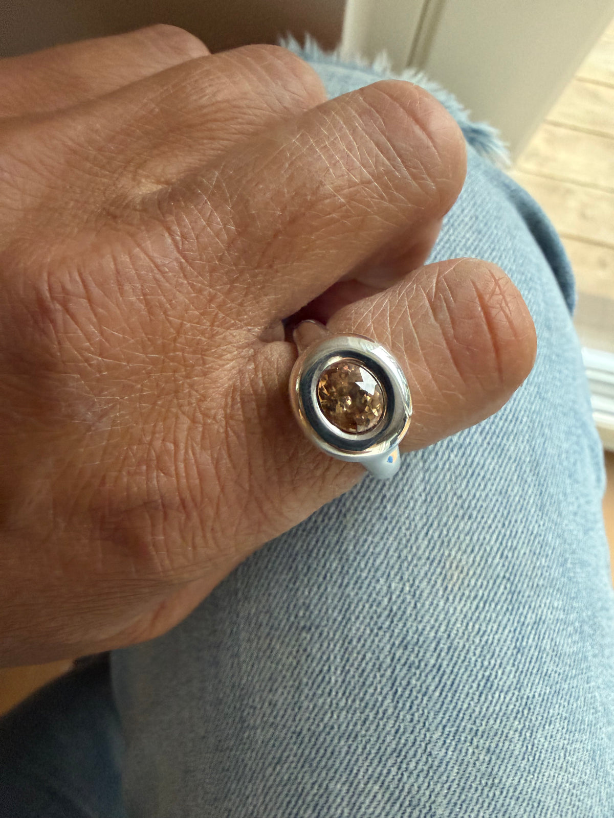 Brown Capsule Exclusive With Natural Cambodian Zircons