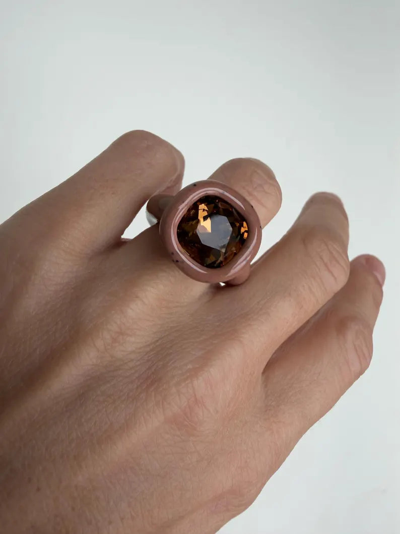 Cacao brown chocolate chip effect with 12 mm topaz crystal