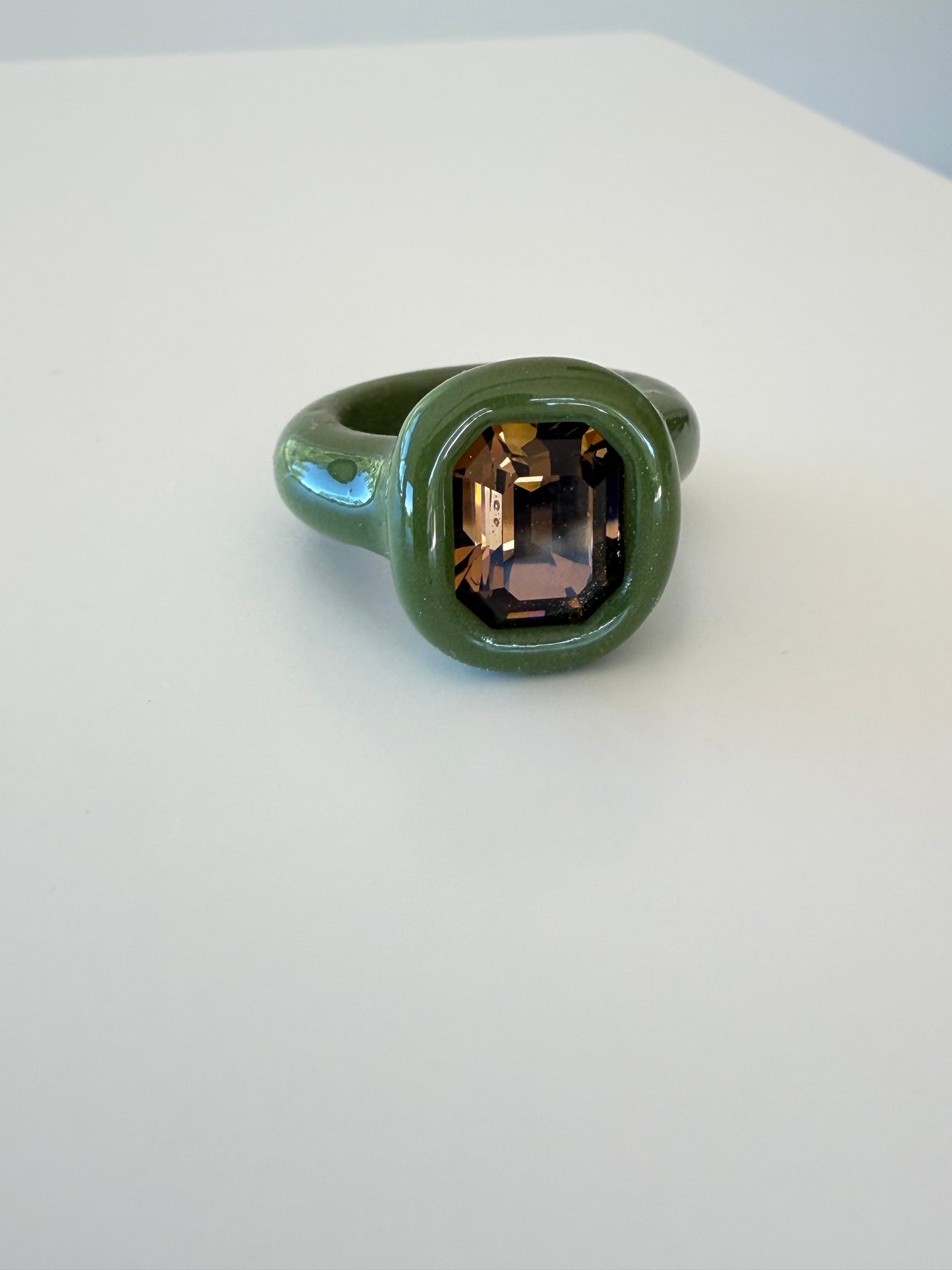 Khakki green pilyner ring with dark brown topaz octagon crystal