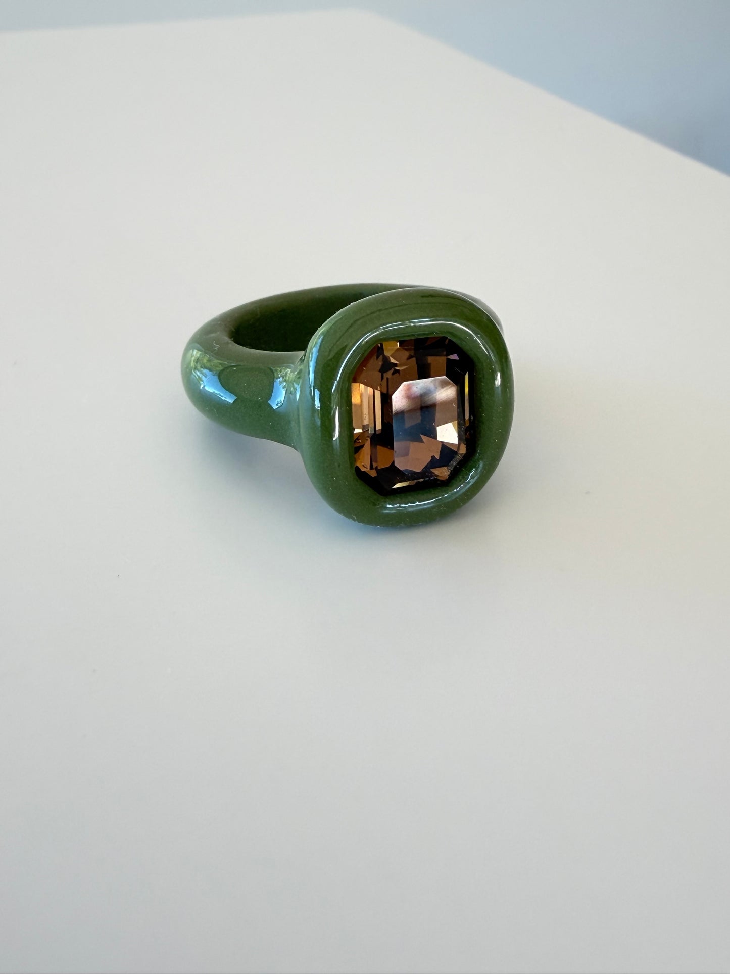 Khakki green pilyner ring with dark brown topaz octagon crystal