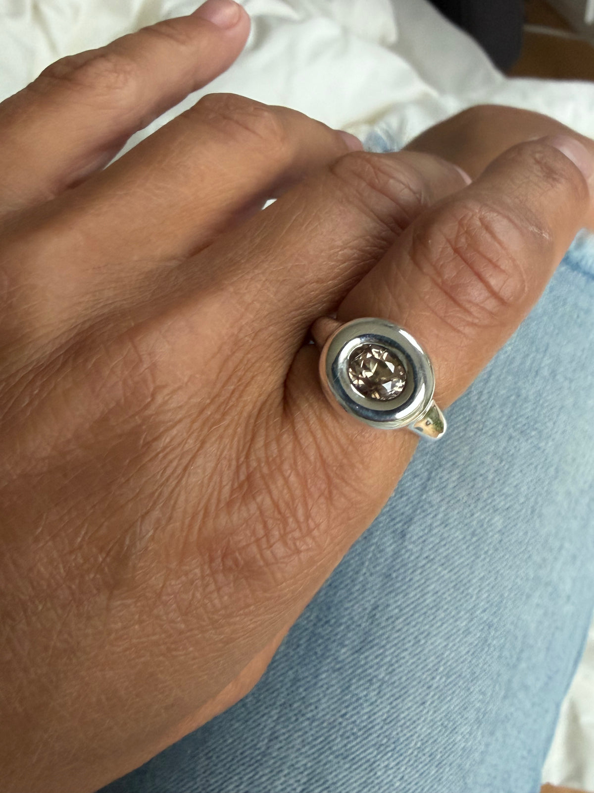 Brown Capsule Exclusive With Natural Cambodian Zircons