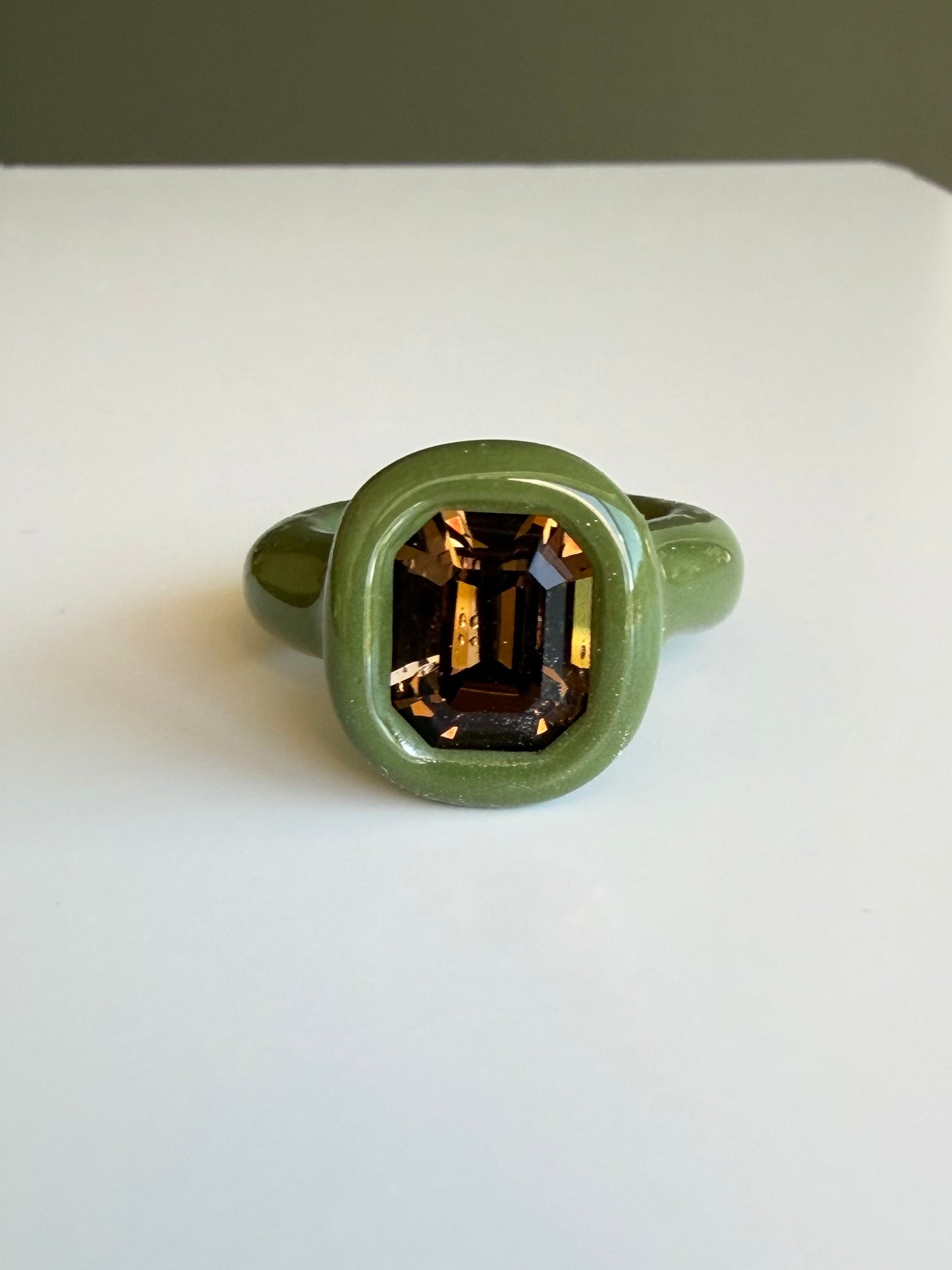 Khakki green pilyner ring with dark brown topaz octagon crystal