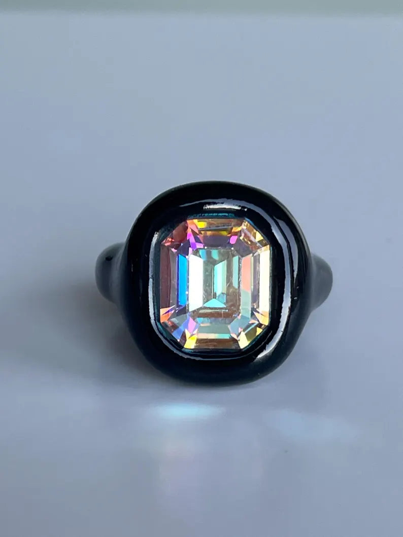 Black polymer ring with octagon 14mm Opalescent Crystal
