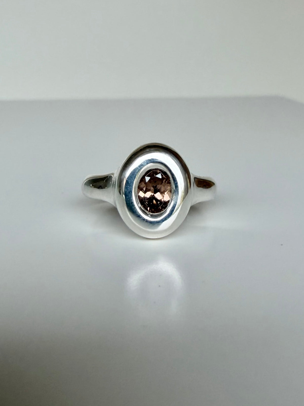 Brown Capsule Classic Oval Bubble ring with Brown Natural Zircon