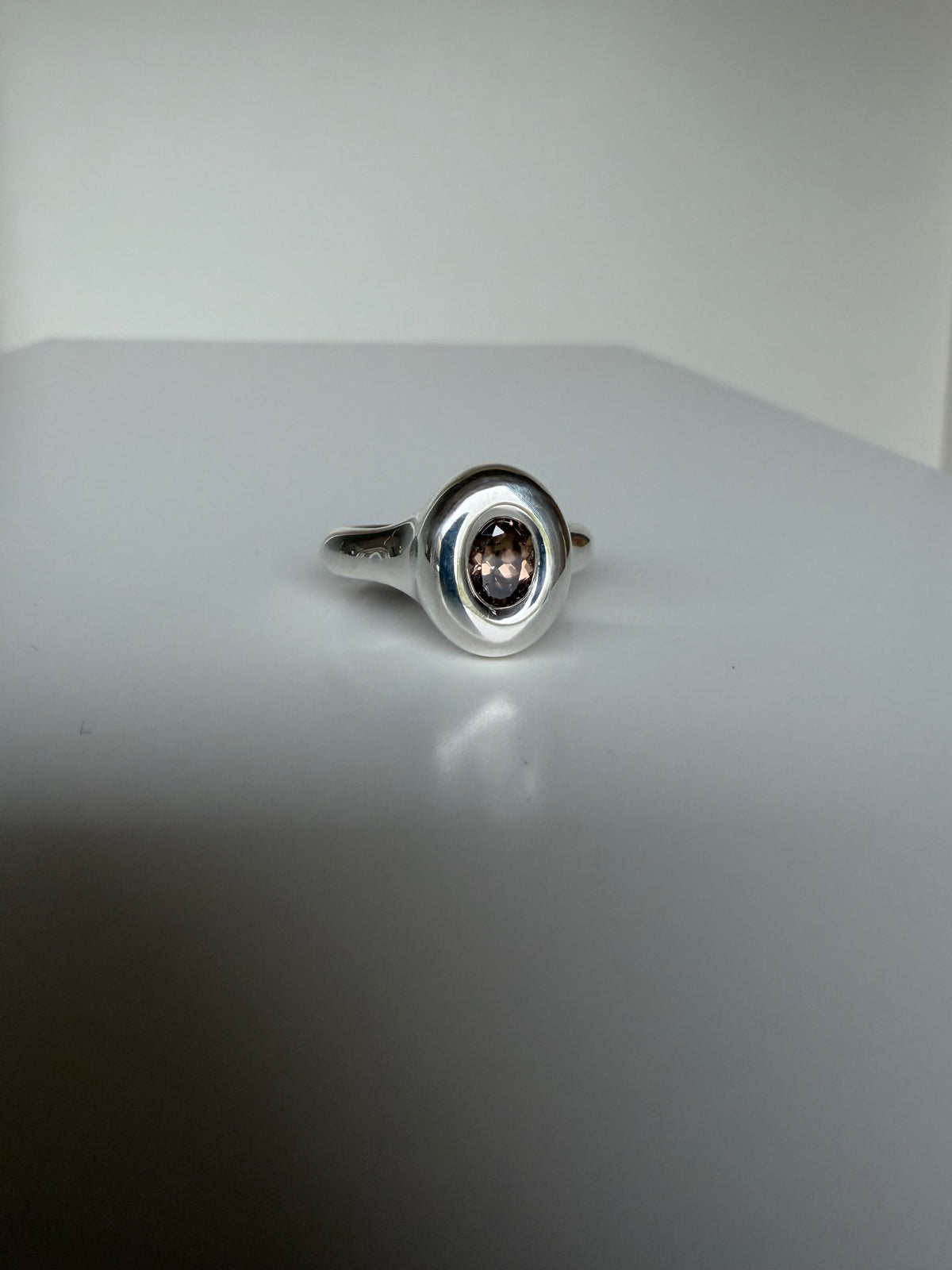 Brown Capsule Classic Oval Bubble ring with Brown Natural Zircon