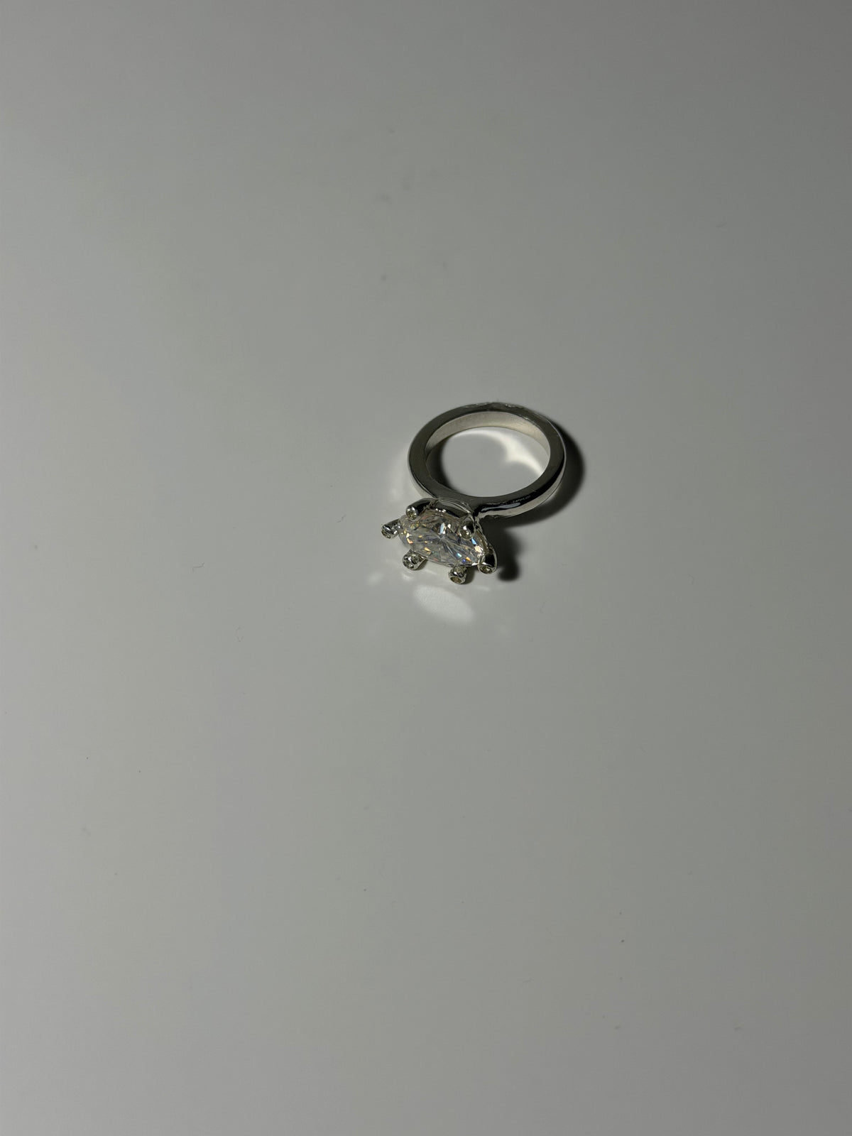 Festive Capsule 5 ct moissanite ring with sapphires in silver