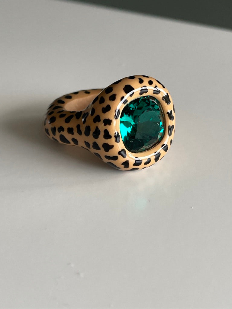 Beige Leopard Print Cushion Green Emerald Crystal Polymer Ring