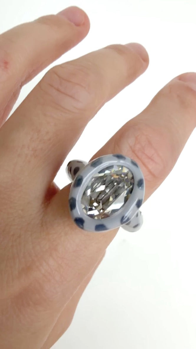 Snow Leopard Print Gray Oval Gray Diamond Crystal Polymer Ring